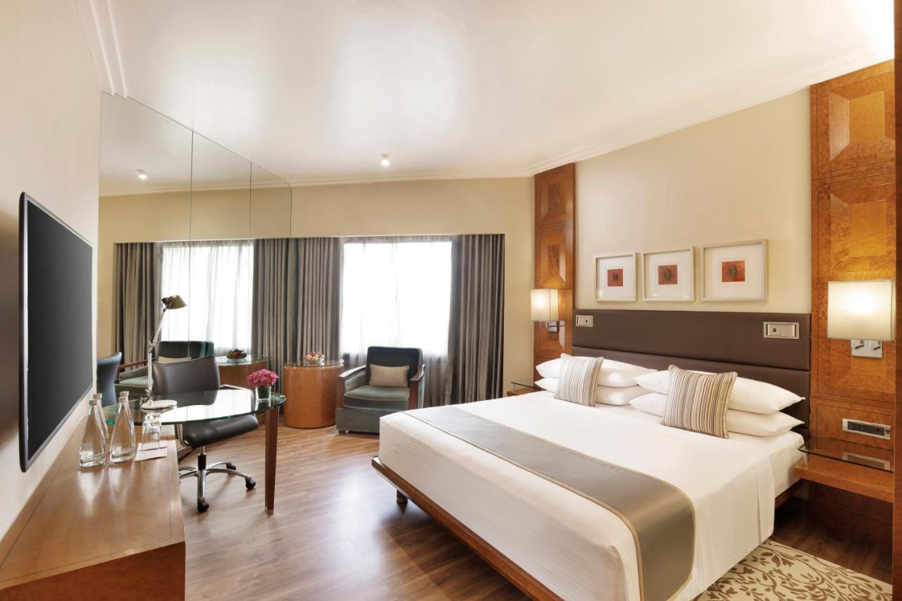 Hyatt Regency Delhi Hotel New Delhi Exterior foto A room at the Taj Bengal